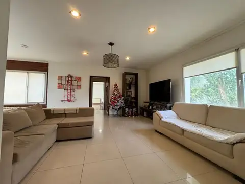 Casa en Venta en Neuquen, USD 500.000