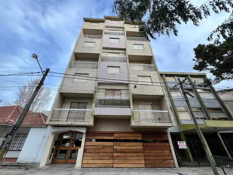 VENTA DEPARTAMENTO 2 AMBIENTES CON GAS NATURAL PARRILLA PATIO SAN BERNARDO