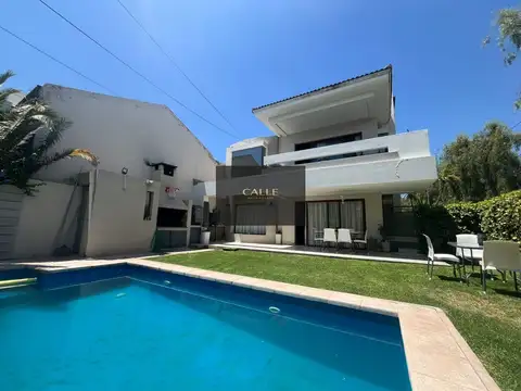 Casa en alquiler Barrio Dalvian