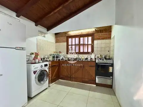 Casa Quinta en Francisco Alvarez, Moreno