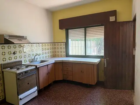 Francisco Lauría 1300