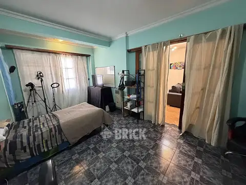 Depto Tipo Casa en Venta en Lanús, USD 95.000