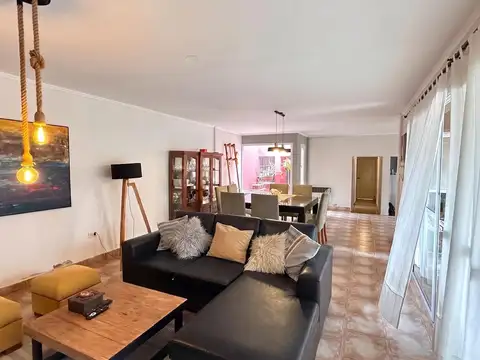 Casa en Venta en Marcos Paz, USD 210.000
