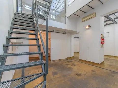Depto Tipo Casa en Venta 86 años