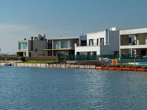 Lote laguna  - Elcano