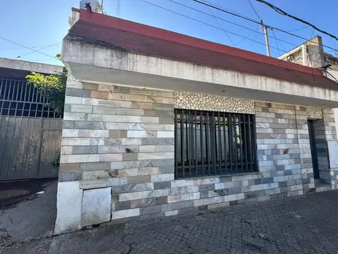 ALQUILO GALPÓN DE 1100 M2 EN AV ARIJON Y SAN MARTÍN.