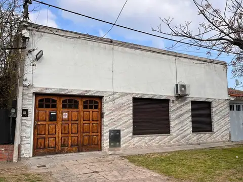 Casa con fondo verde en Venta en Tolosa