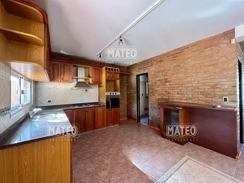 Casa 3 ambientes con 2 baños