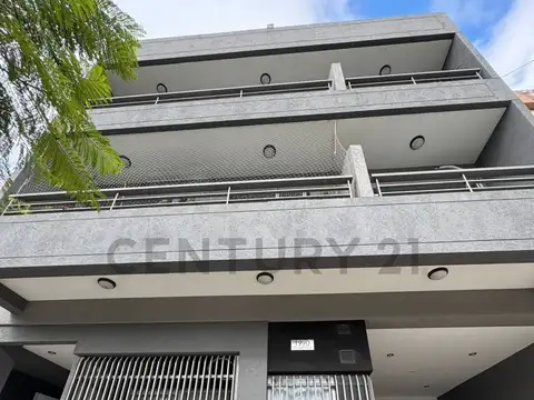 VENTA DEPARTAMENTO 4 AMBIENTES TIPO DUPLEX CON TERRAZA Y PARRILLA PROPIA - COCHERA OPCIONAL-