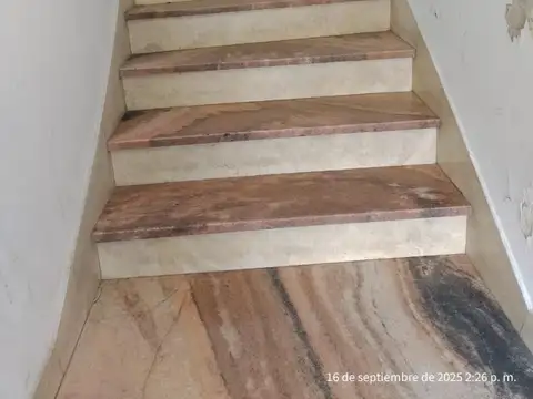 Lituania 5200, Piso 1