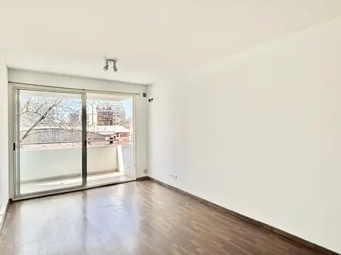 Departamento en Alquiler en Belgrano Chico, $ 599.000