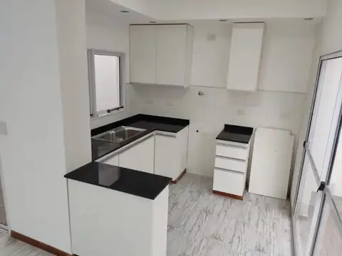 Departamento 4 ambientes con 4 baños