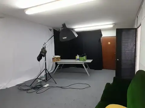 Oficina en Alquiler en Recoleta, $ 200.000