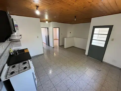 Departamento en Alquiler en Jose Leon Suarez, $ 550.000