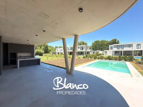 Pilará - La Calesa 100