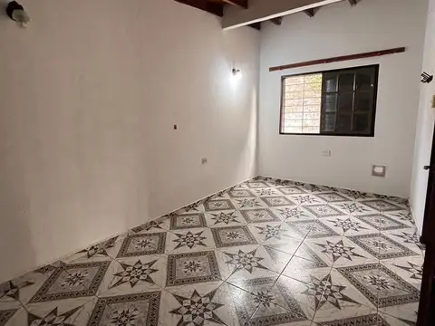 Depto Tipo Casa 2 ambientes con 1 baño