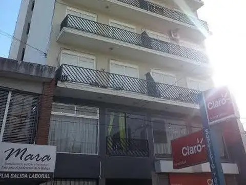 Rivadavia 800