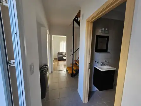 Casa 5 ambientes con 3 baños