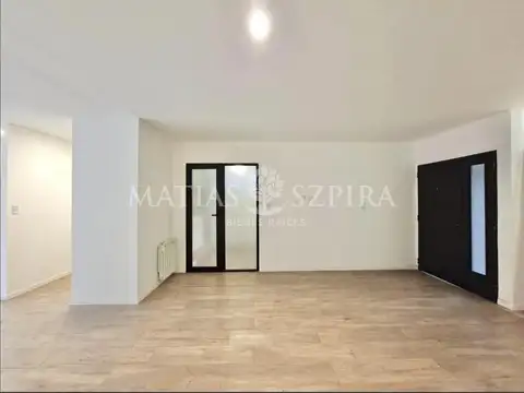 Depto Tipo Casa en Alquiler en Haedo, USD 1.500