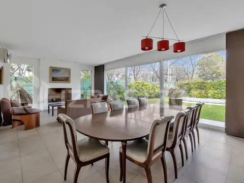 Casa en Venta en Los Senderos II, USD 360.000