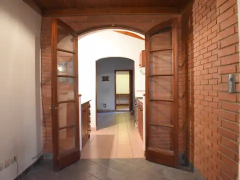 Colon 421 e/ Moreno y Amenedo