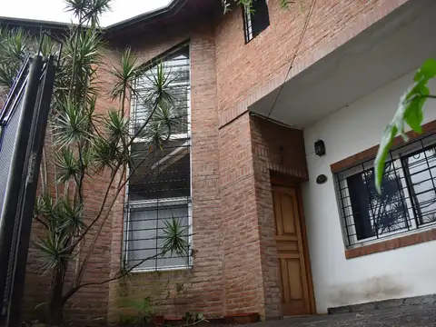 Colon 421 e/ Moreno y Amenedo