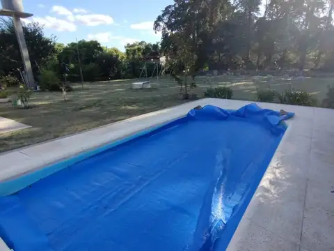 Venta Casa Quinta con Pileta en Florencio Varela