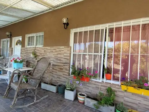 Venta Casa Quinta con Pileta en Florencio Varela