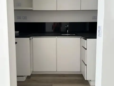 Departamento en Venta en Chacarita, USD 159.800