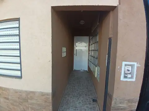 Primera Junta 2400, Piso PB