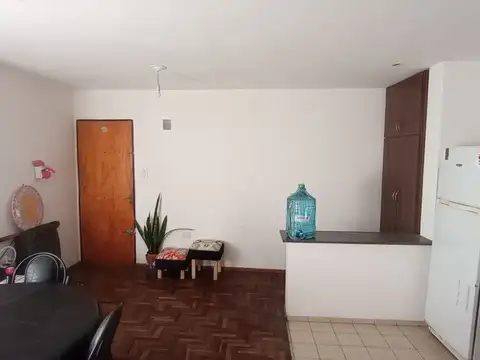 Departamento en Venta en Alberdi, USD 45.000