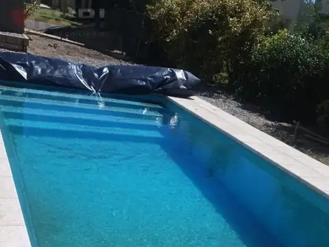 CASA EN VENTA EN BARRIO SAUCES DE LIMAY NEUQUEN