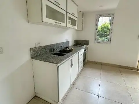 Departamento en Alquiler en El Aljibe, $ 650.000