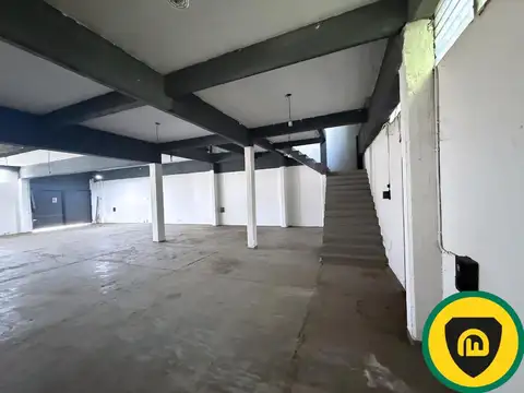 Galpon en Venta 10  mts Fondo
