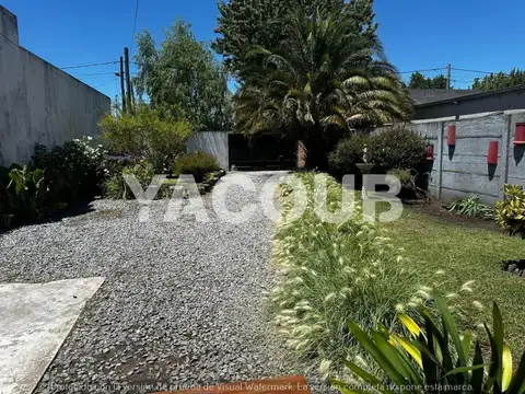 Casa 3 ambientes con 1 baño