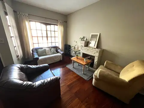 Casa en Venta en Flores, USD 240.000