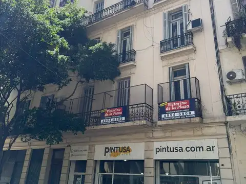 Venta Departamento 136m2 excelente ubicación, a refaccionar, alto potencial