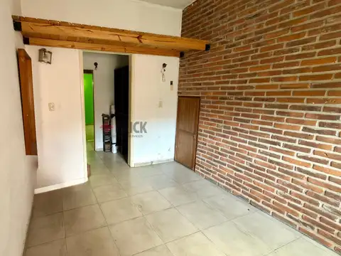 Depto Tipo Casa 3 ambientes con 2 baños