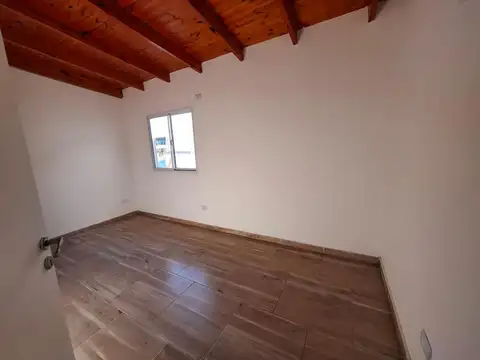 DEPARTAMENTO 3 AMBIENTES CON PATIO