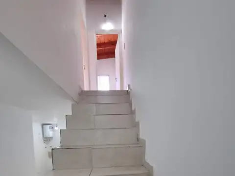 DEPARTAMENTO 3 AMBIENTES CON PATIO