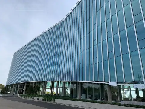 Oficina Monoambiente con 8 baños