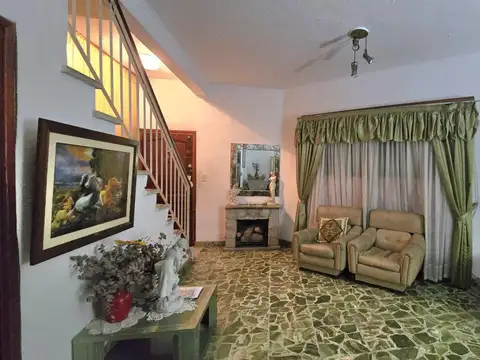 casa /ph en Ramos Mejia