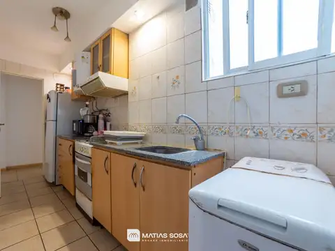 Venta - Departamento 3 ambientes al frente con balcon   dependencia - Zona Centro
