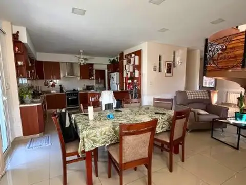 &quot;Vende casa en Fincas de Hudson: ¡Una oportunidad única para vivir rodeado de naturaleza!&...