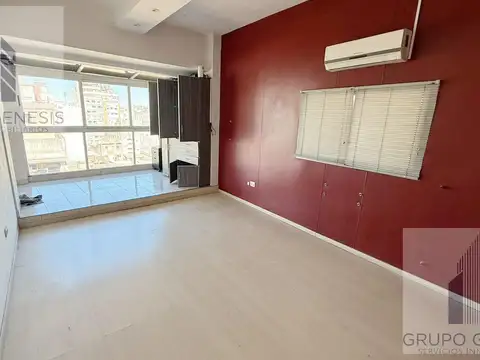 VENTA de 4 OFICINAS en Lavalle al 2300 Piso 10 al Frente