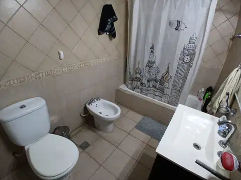 Depto Tipo Casa en Venta con 1 cocheras