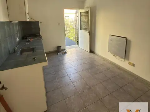 Depto Tipo Casa en Alquiler de 1 dormitorio