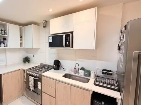 Departamento 4 ambientes con 2 baños