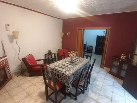 Depto Tipo Casa en Venta en Chacarita, USD 220.000