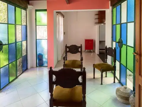 VENTA CASA 4 DORMITORIOS B° ARGUELLO. ZONA NORTE